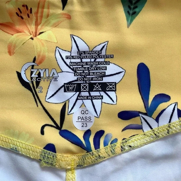 ZYIA ACTIVE Yellow Floral Light n Tight Hi-Rise 7/8 Size 2 - Picture 8 of 11